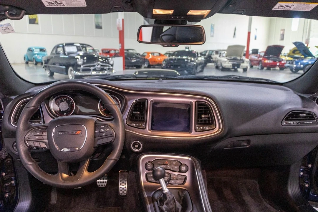 2017 Dodge Challenger 3rd Gen - Image 10 of 31