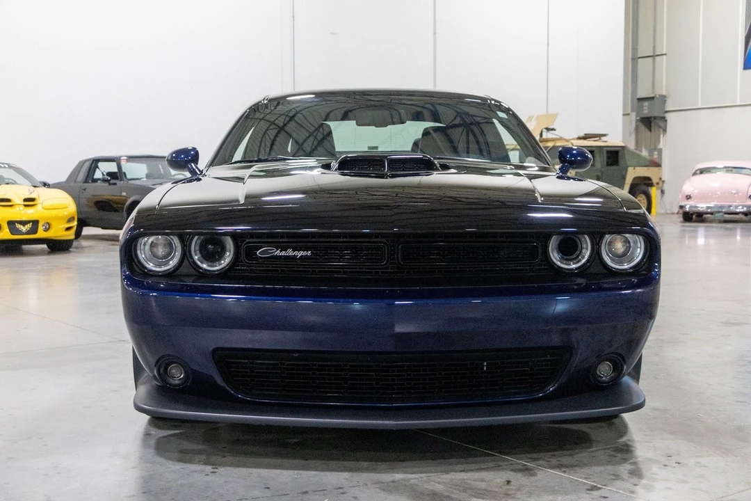 2017 Dodge Challenger 3rd Gen - Image 9 of 31