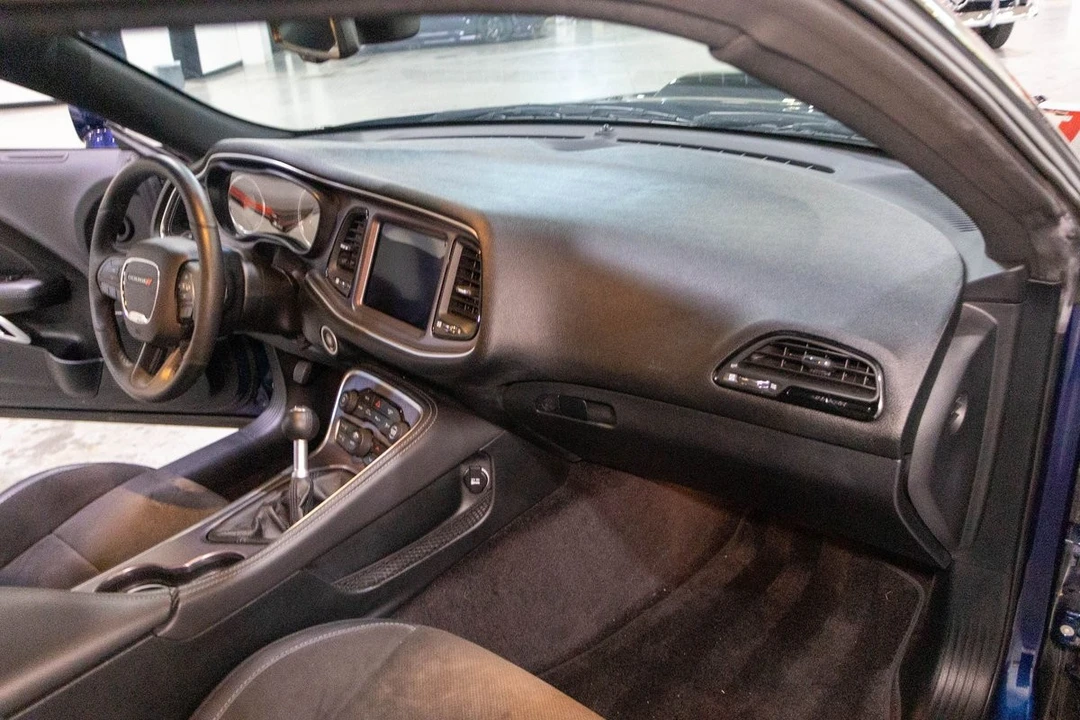 2017 Dodge Challenger 3rd Gen - Image 30 of 31