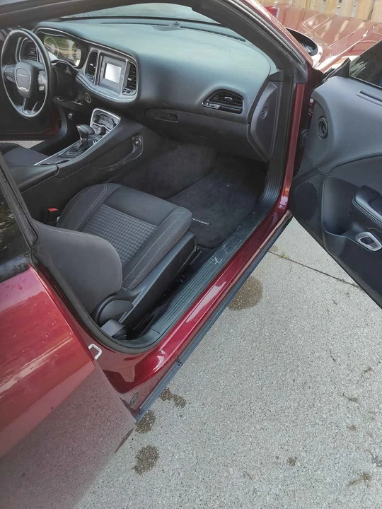 2017 Dodge Challenger 3rd Gen - Image 10 of 12