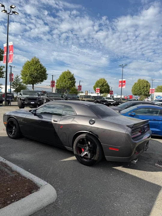 2017 Dodge Challenger 3rd Gen - Image 7 of 11
