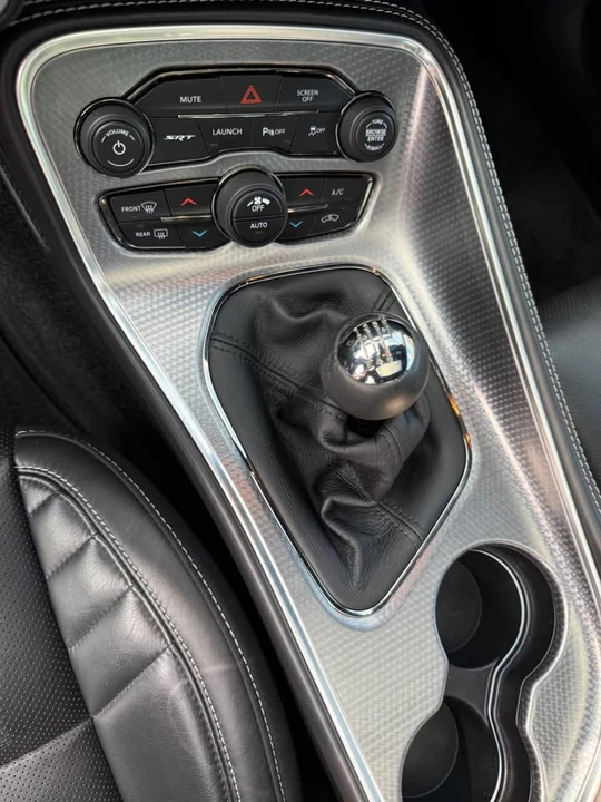 2017 Dodge Challenger 3rd Gen - Image 9 of 11