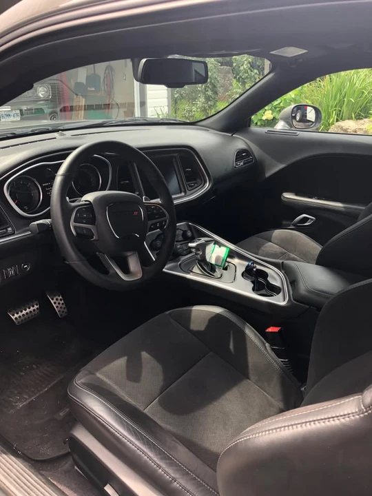 2017 Dodge Challenger 3rd Gen - Image 2 of 5