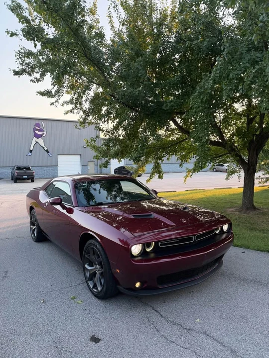 2017 Dodge Challenger 3rd Gen - Image 16 of 20
