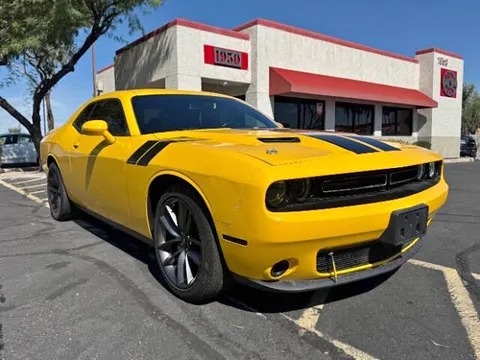 2017 Dodge Challenger SXT
