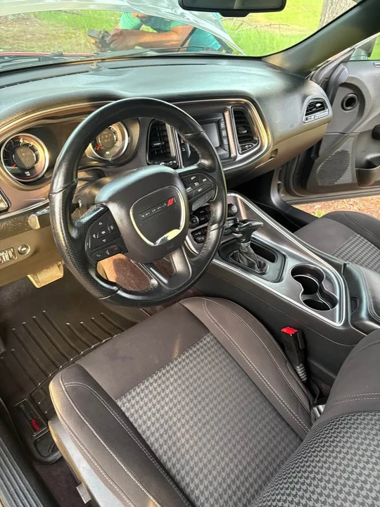 2017 Dodge Challenger 3rd Gen - Image 15 of 16