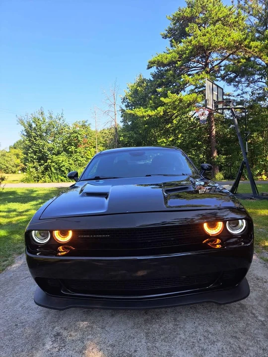 2017 Dodge Challenger 3rd Gen - Image 2 of 13