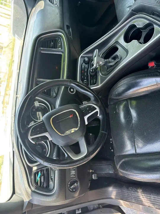 2017 Dodge Challenger 3rd Gen - Image 6 of 8