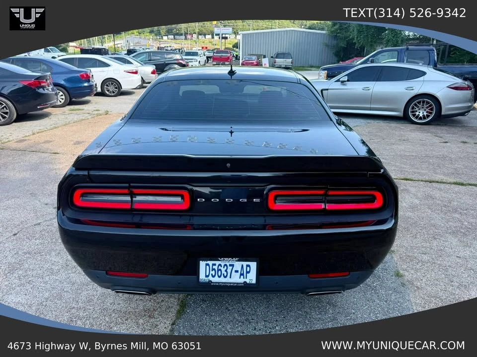 2017 Dodge Challenger 3rd Gen - Image 5 of 13
