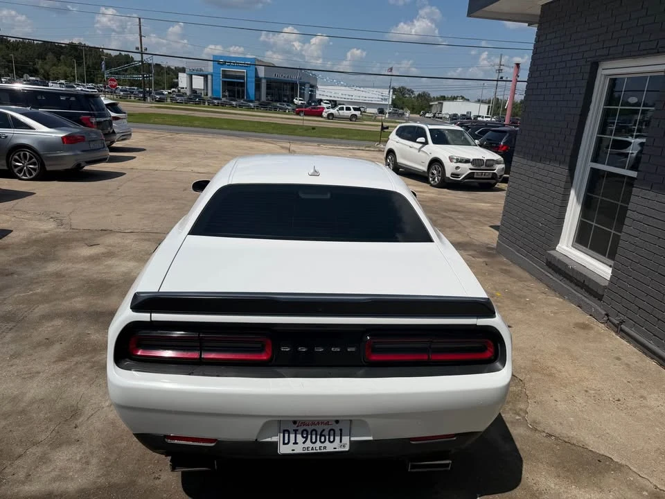 2017 Dodge Challenger 3rd Gen - Image 11 of 18
