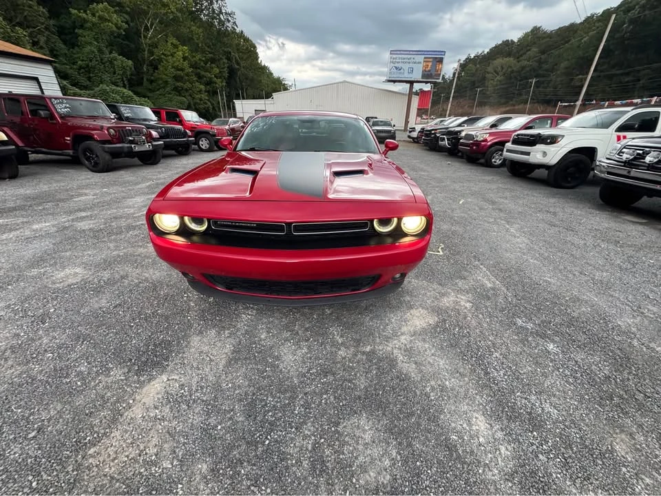 2017 Dodge Challenger 3rd Gen - Image 3 of 20