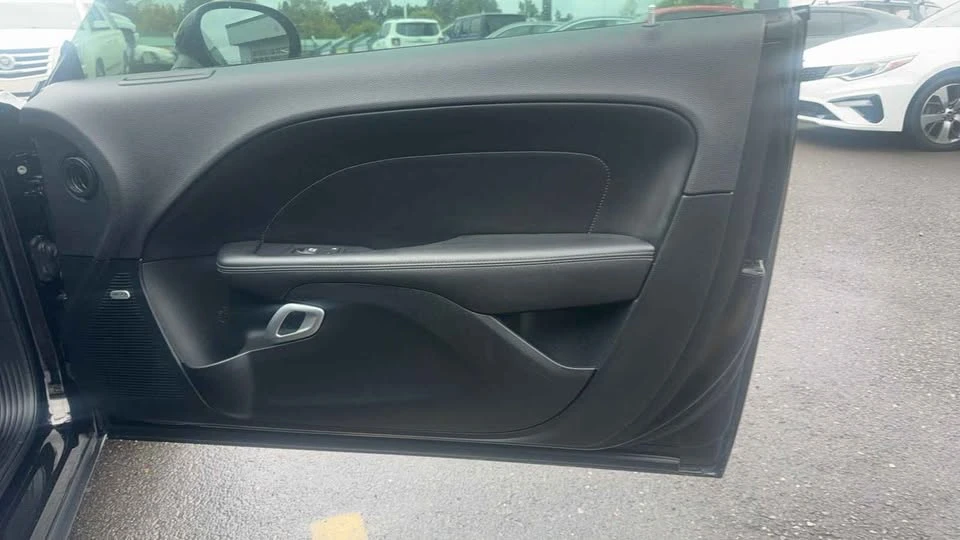 2017 Dodge Challenger 3rd Gen - Image 8 of 19