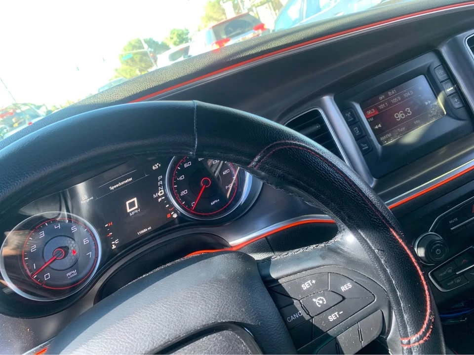 2017 Dodge Challenger 3rd Gen - Image 4 of 4