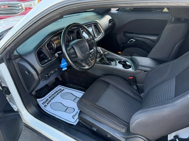 2017 Dodge Challenger 3rd Gen - Image 4 of 12