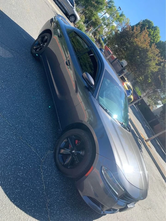2017 Dodge Challenger 3rd Gen - Image 3 of 4