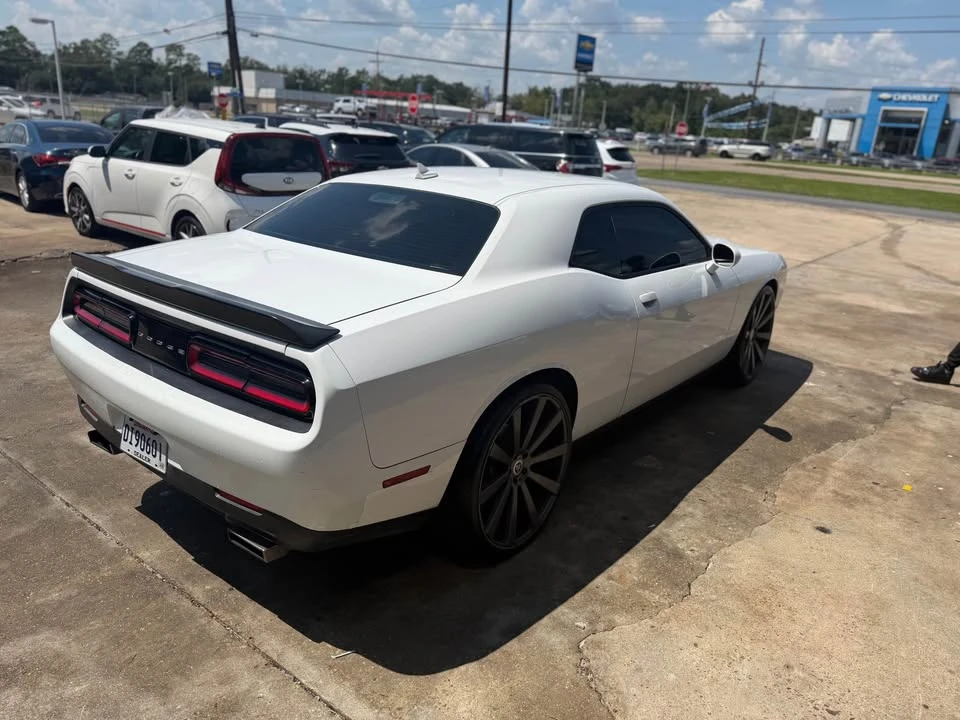 2017 Dodge Challenger 3rd Gen - Image 6 of 18