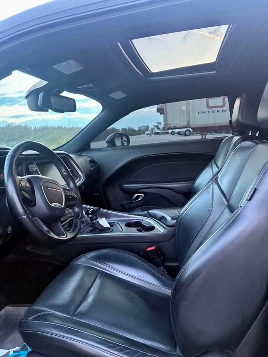2017 Dodge Challenger 3rd Gen - Image 8 of 12