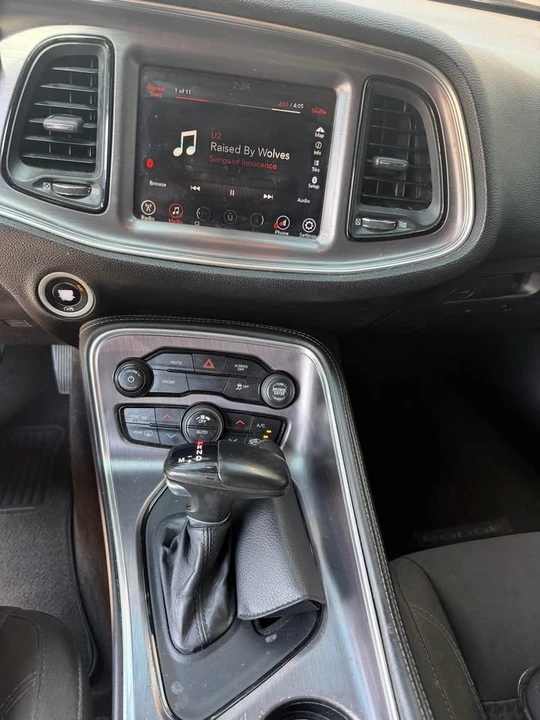 2017 Dodge Challenger 3rd Gen - Image 15 of 18