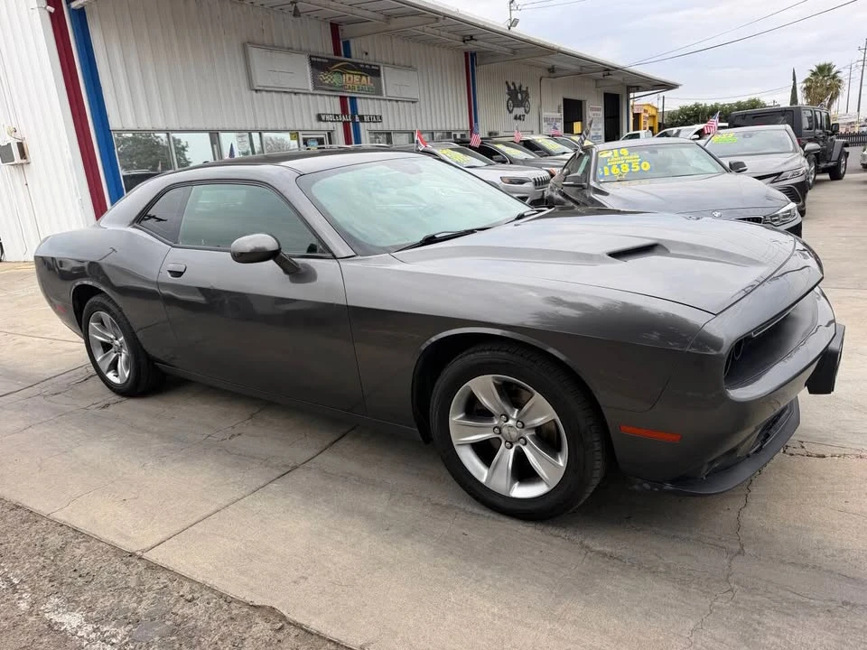 2017 Dodge Challenger 3rd Gen - Image 4 of 9