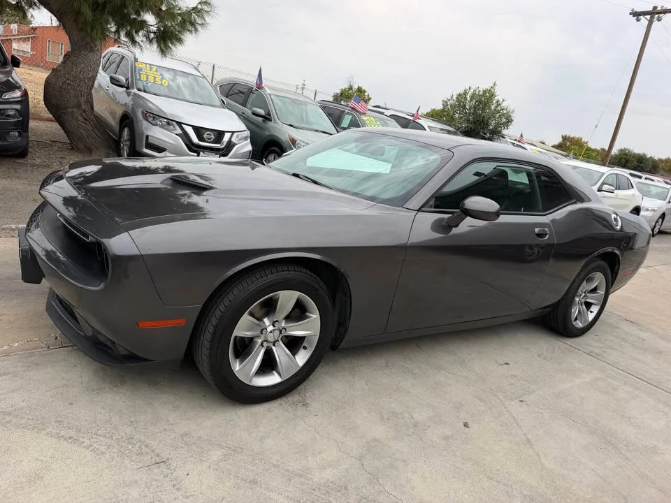 2017 Dodge Challenger 3rd Gen - Image 2 of 9