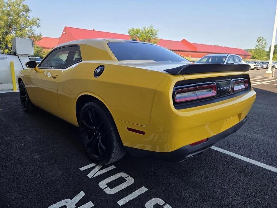 2017 Dodge Challenger 3rd Gen - Image 4 of 20