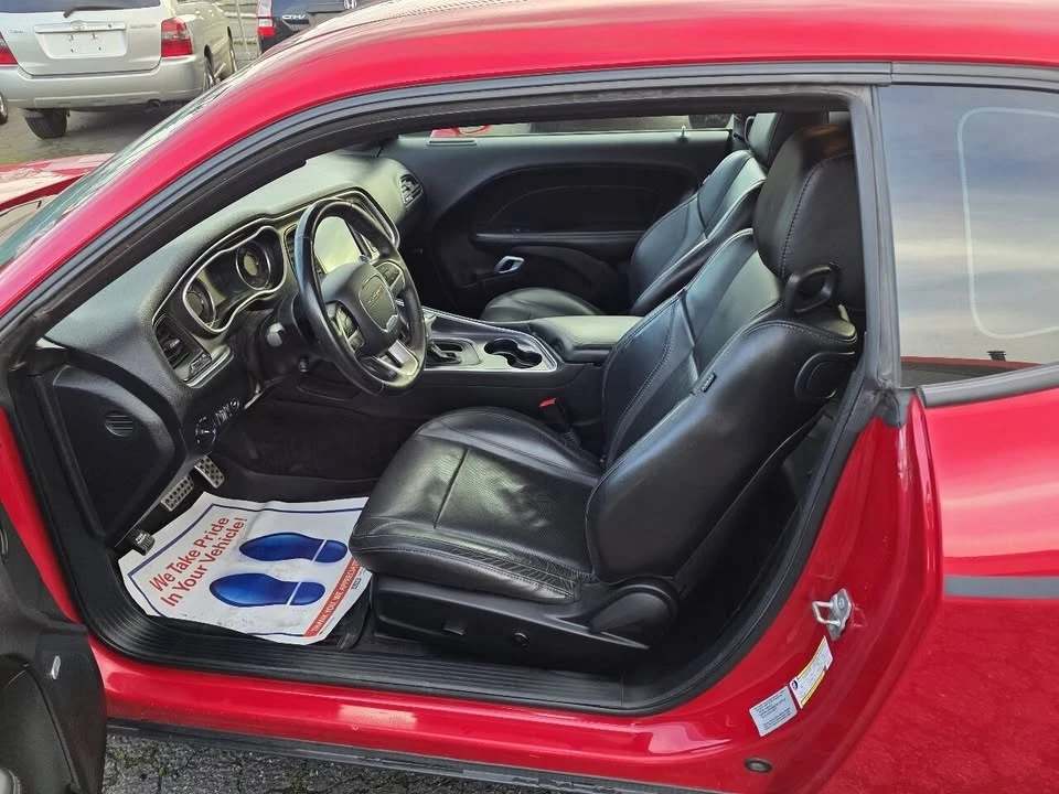 2017 Dodge Challenger 3rd Gen - Image 10 of 20