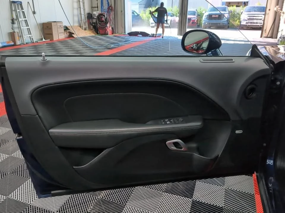 2017 Dodge Challenger 3rd Gen - Image 15 of 20