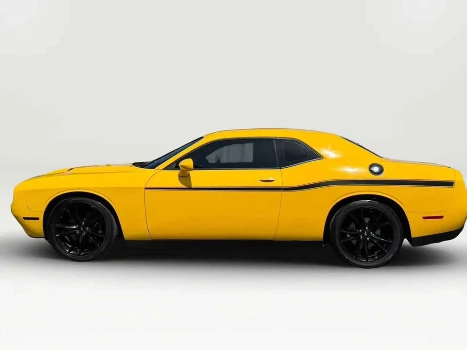 2017 Dodge Challenger 3rd Gen - Image 5 of 10