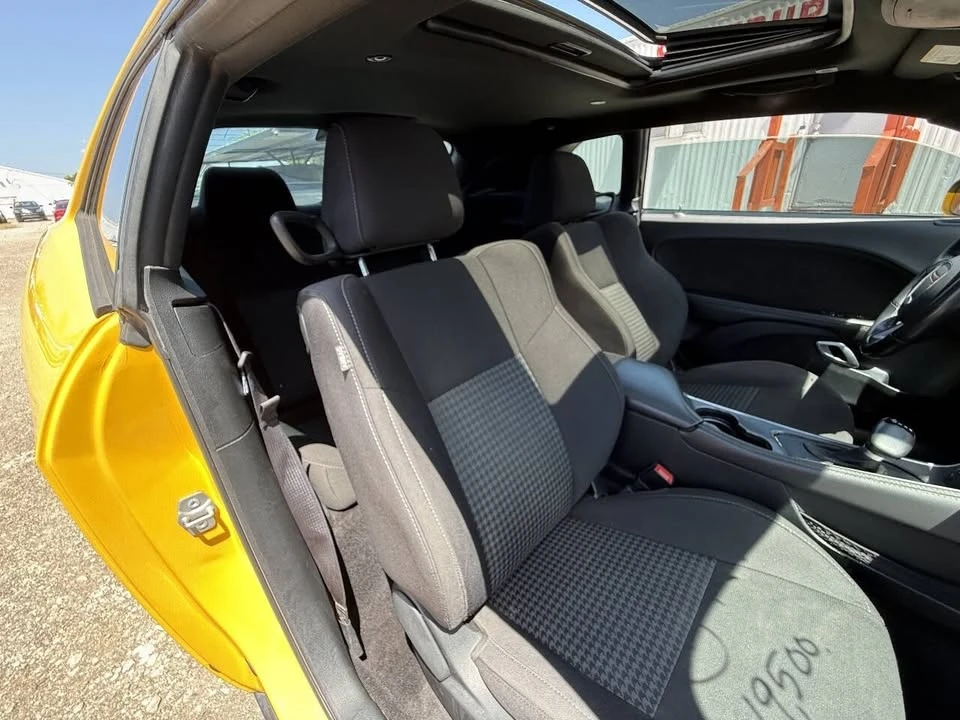 2017 Dodge Challenger 3rd Gen - Image 17 of 20