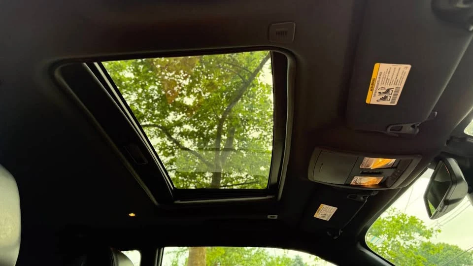 2017 Dodge Challenger 3rd Gen - Image 18 of 20