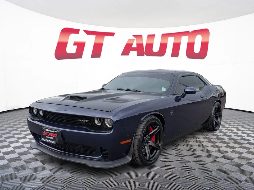 2017 Dodge Challenger 3rd Gen - Image 2 of 9
