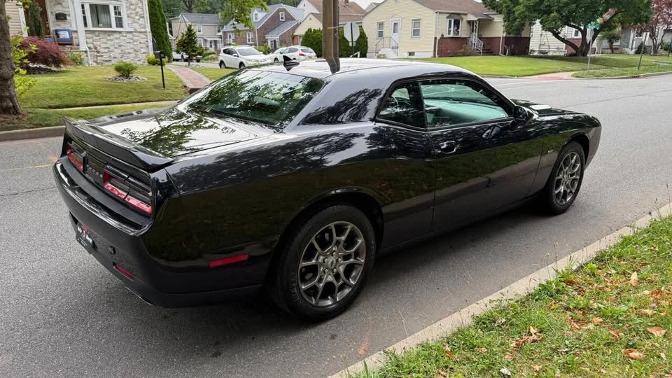 2017 Dodge Challenger 3rd Gen - Image 6 of 20