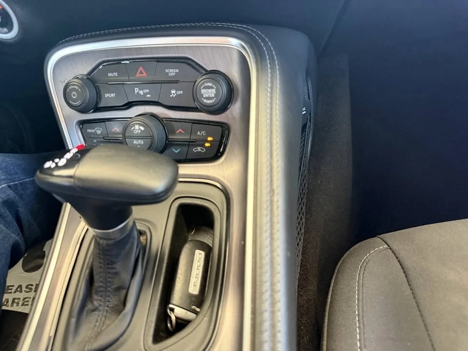 2017 Dodge Challenger 3rd Gen - Image 19 of 20