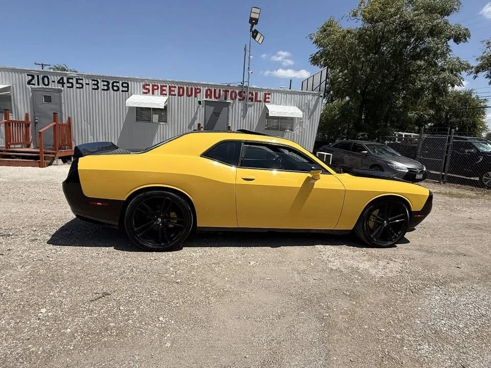 2017 Dodge Challenger 3rd Gen - Image 10 of 20