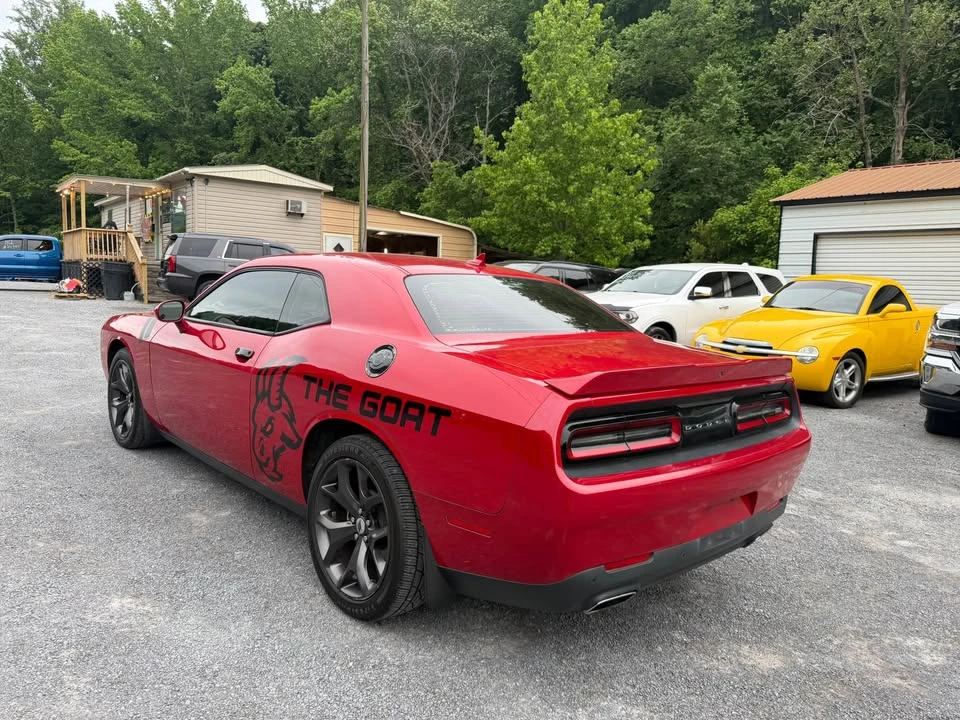 2017 Dodge Challenger 3rd Gen - Image 5 of 20