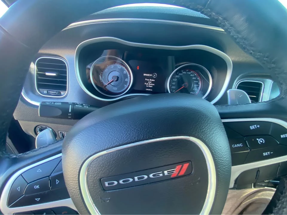 2017 Dodge Challenger 3rd Gen - Image 6 of 19