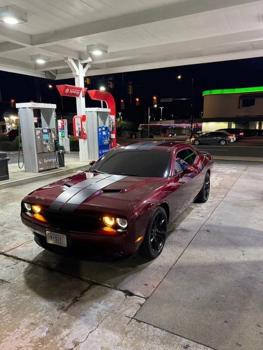 2017 Dodge Challenger 3rd Gen - Image 2 of 9