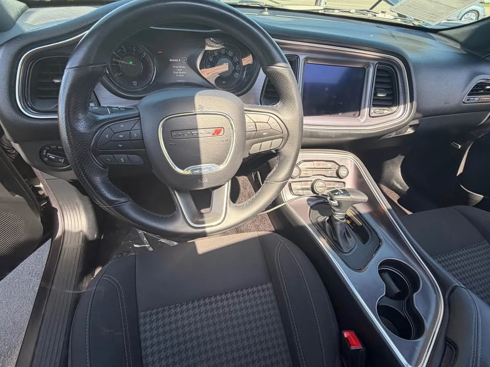 2017 Dodge Challenger 3rd Gen - Image 15 of 19