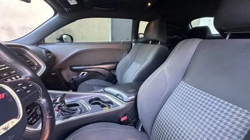 2017 Dodge Challenger 3rd Gen - Image 19 of 20