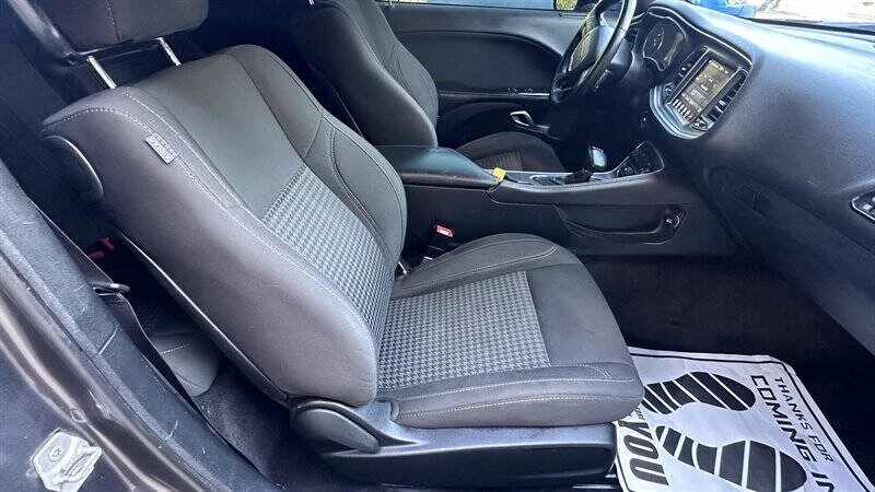 2017 Dodge Challenger 3rd Gen - Image 17 of 20