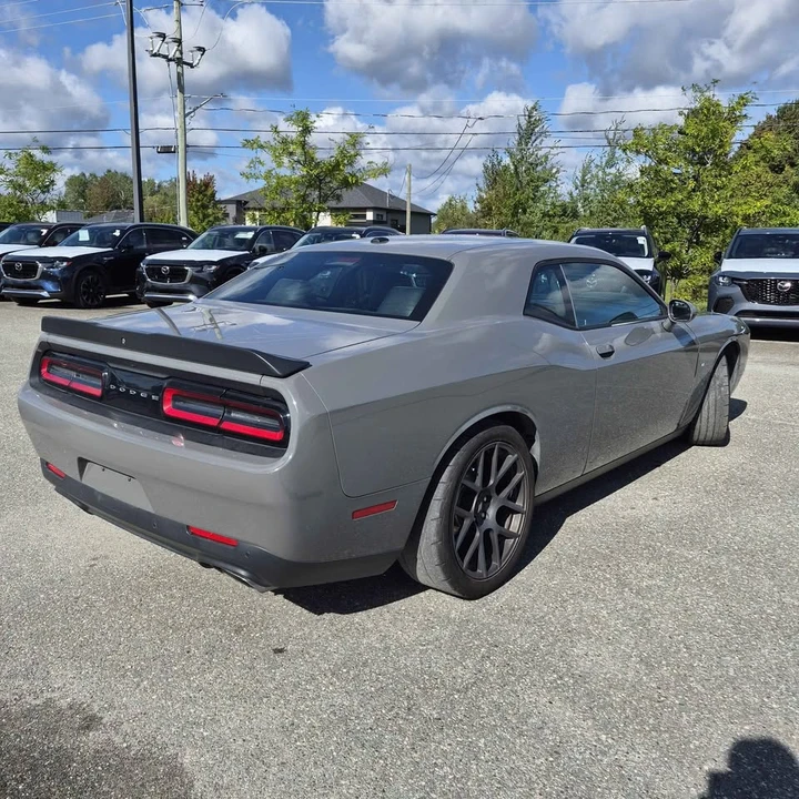 2017 Dodge Challenger 3rd Gen - Image 5 of 19