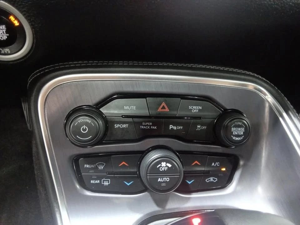 2017 Dodge Challenger 3rd Gen - Image 17 of 20