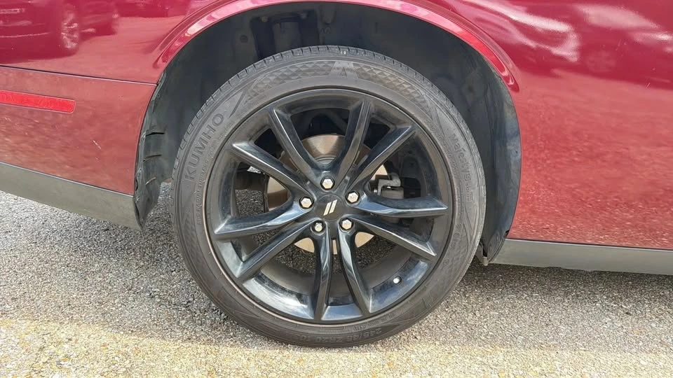 2017 Dodge Challenger 3rd Gen - Image 12 of 15