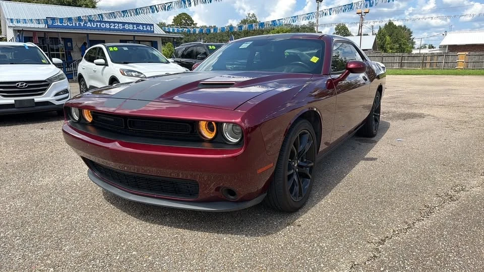 2017 Dodge Challenger 3rd Gen - Image 4 of 15