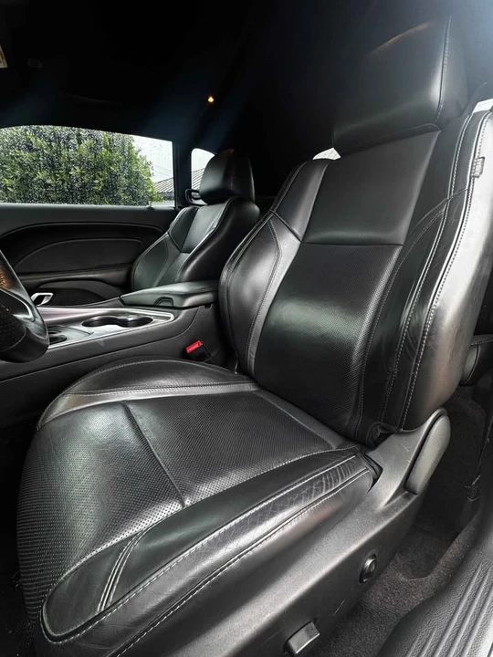 2017 Dodge Challenger 3rd Gen - Image 5 of 5