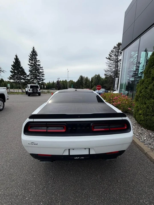 2017 Dodge Challenger 3rd Gen - Image 3 of 7