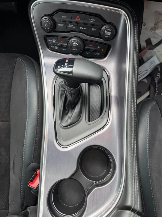 2017 Dodge Challenger 3rd Gen - Image 5 of 7