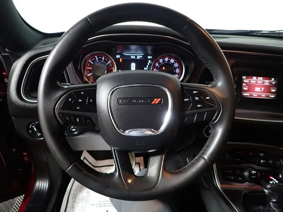 2017 Dodge Challenger 3rd Gen - Image 4 of 7