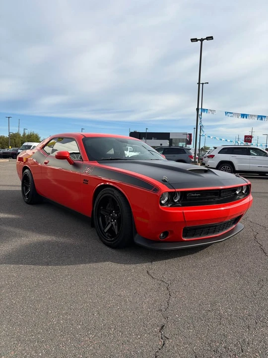 2017 Dodge Challenger 3rd Gen - Image 8 of 15