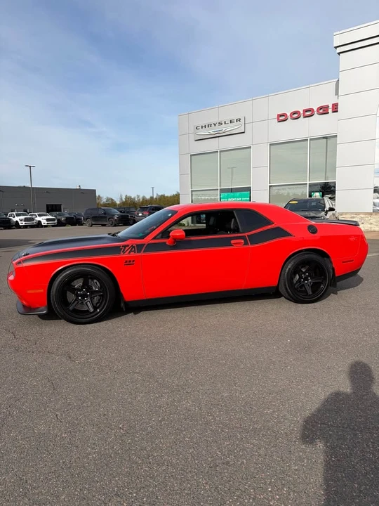 2017 Dodge Challenger 3rd Gen - Image 3 of 15